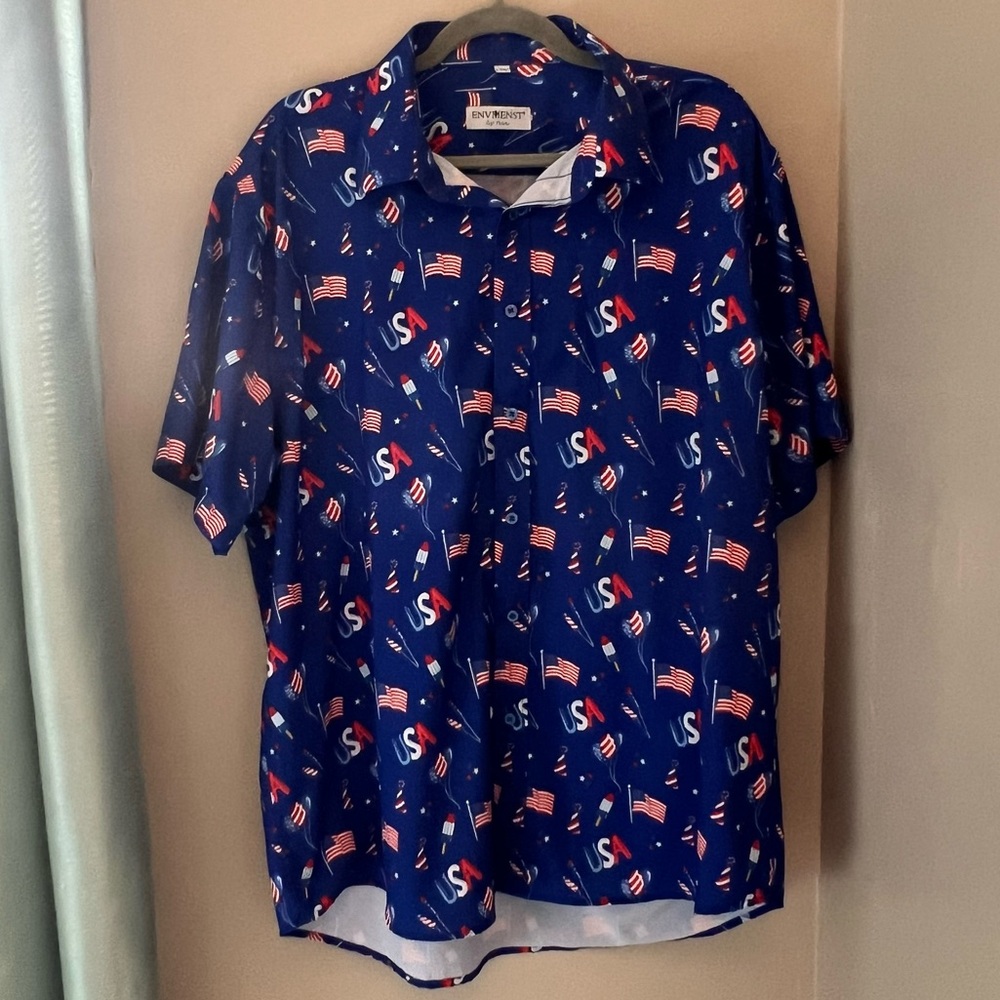 Patriotic Men's Shirt; Size XL